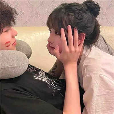 好看的不易撞双人情侣头像真人(优选22张)