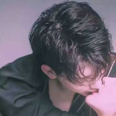 超甜的情侣头像一人一半可爱(共20张)