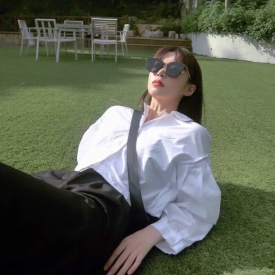 超甜的情侣头像一人一半可爱(共20张)