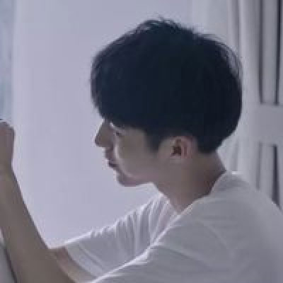 情头一男一女高冷一左一右(精选18张)