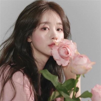 有气质的漂亮女孩头像图片(精选20张)