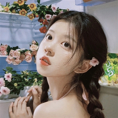 有气质的漂亮女孩头像图片(精选20张)