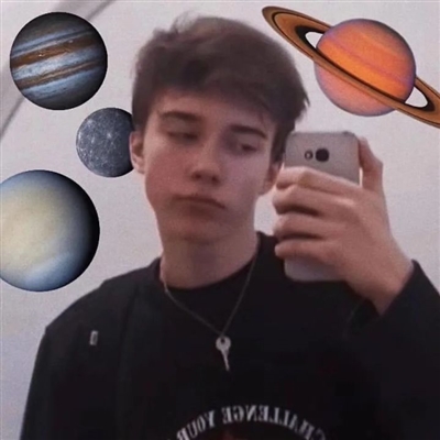 欧美风男生微信头像(优选22张)