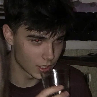 欧美风男生微信头像(优选22张)