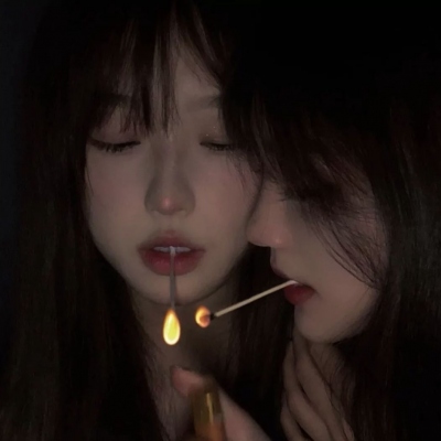 闺蜜头像霸气高冷两张冷酷(22张)