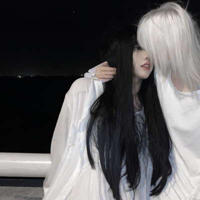 闺蜜头像霸气高冷两张冷酷(22张)