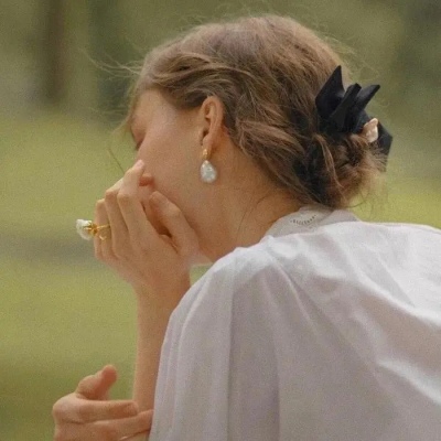 可盐可甜的女生可爱头像(精选22张)