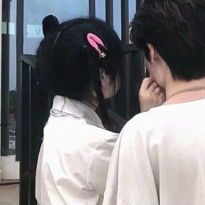 高清氛围感高级双人真人情头图片(共20张)