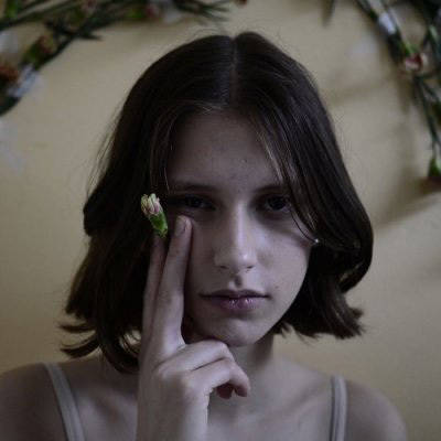 高冷的欧美女生头像(精选22张)