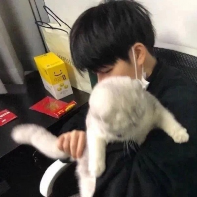 高清阳光帅气男生头像干净(优选24张)