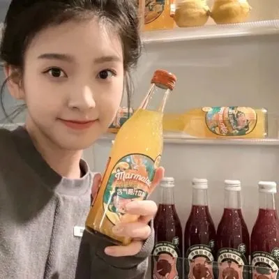 精选优质女生头像(共24张)