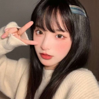 精选优质女生头像(共24张)