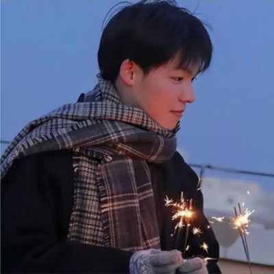 超级好看又不明显的情侣头像(精选36张)