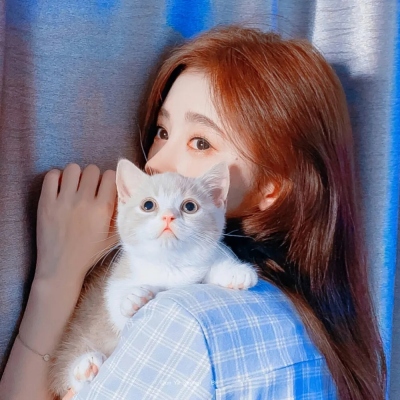 抖音网红时尚女生头像图片大全(优选22张)