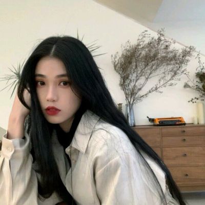 个性非主流美女头像图片大全(优选22张)