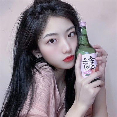 个性非主流美女头像图片大全(优选22张)