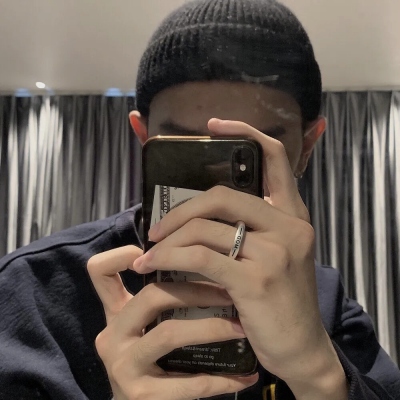 又拽又高冷的男生头像(20张)