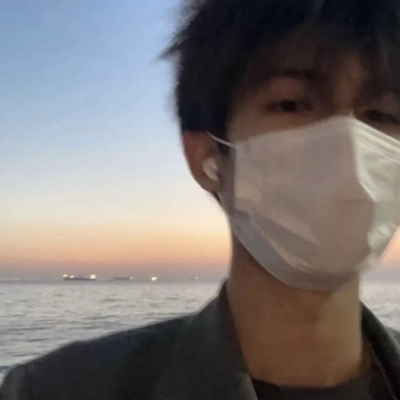 又拽又高冷的男生头像(20张)