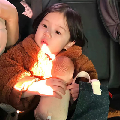 可爱清新小女孩头像(精选24张)