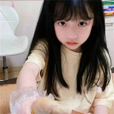 可爱清新小女孩头像(精选24张)