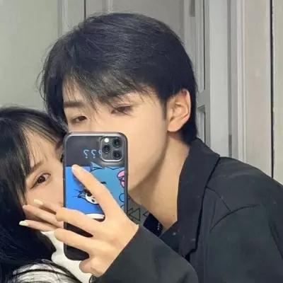 高清好看情侣头像两张(优选12张)