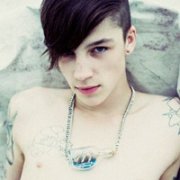 酷酷的男生微信头像_微信男头像图片大全