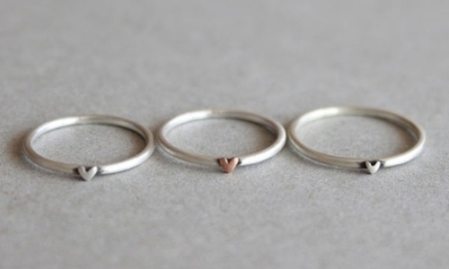 跟喜欢的女生表白的句子 我们手牵手一起为爱而战吧