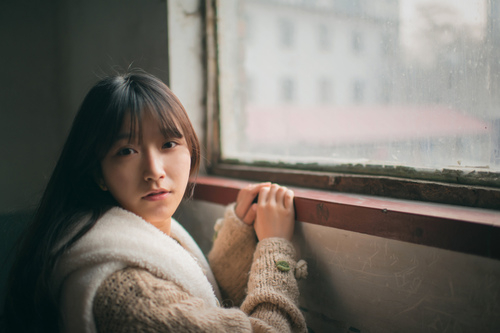 男生个性的微信网名_回眸深情一往如昔.