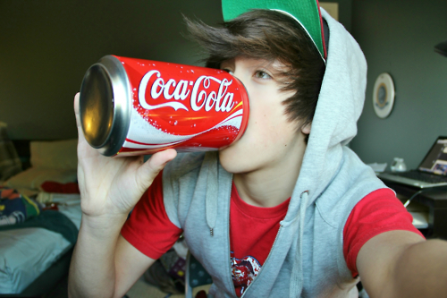 可爱的qq网名男生_垂泪伊人妆