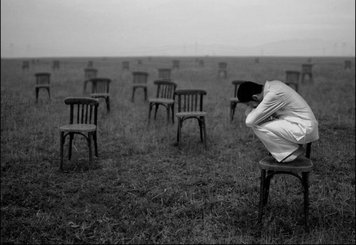 2017个性经典伤感说说 忧伤以终老