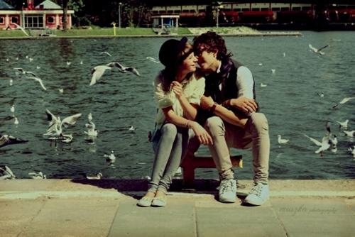 谈恋爱心情说说大全_没有不分手的恋爱