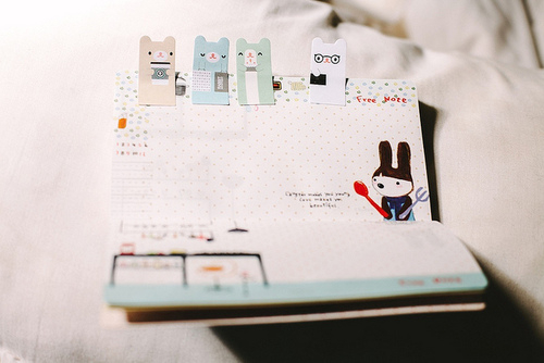 最时尚的个性说说_伤口再痒也不会好