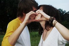 到底爱不爱爱情伤感的说说