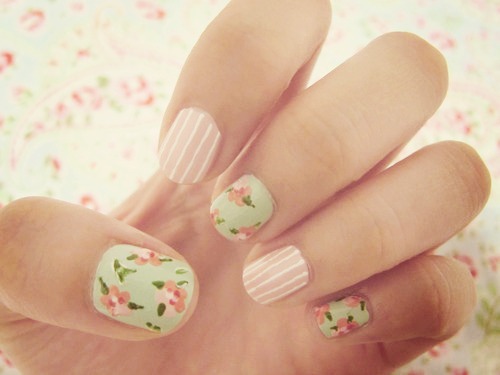 描写春雨的优美句子_四度春风化绸缪