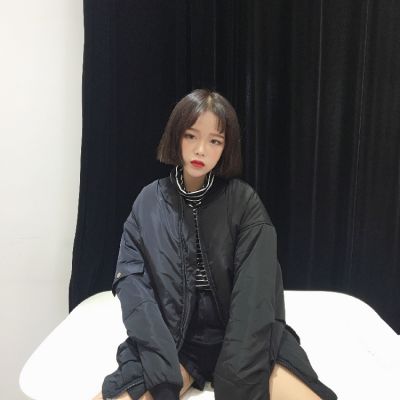 超拽两闺蜜头像一人一张