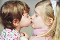 描写爱情甜蜜的句子 描写爱情甜蜜的说说