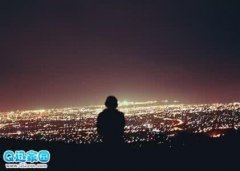 关于夜景的唯美说说 一个人看夜景的说说