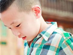 想念一个人的说说 想念是会呼吸的痛