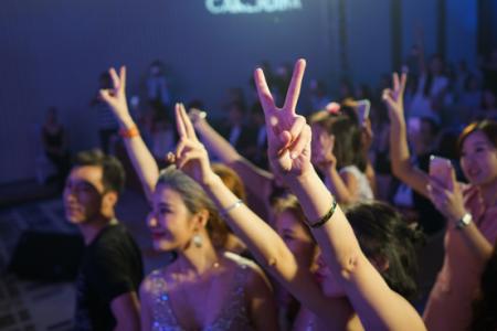 赞美90后的句子