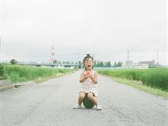 描写孩子出生的句子 描述刚出生宝宝的句子