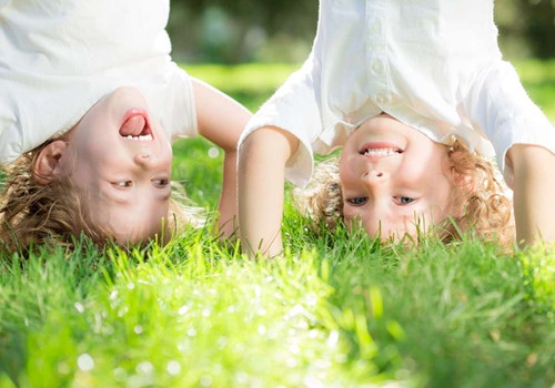 孩子美好童年的句子 形容童年美好的句子