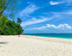 女人看大海的心情短语 适合在海边发的朋友圈