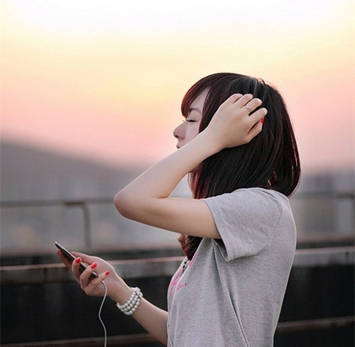 好听的女主播昵称两个字