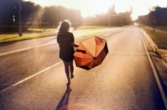 阳光向上适合女孩的语录