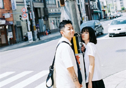 超级可爱的情侣网名两个字