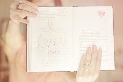 抖音很火的晚安女生一段话