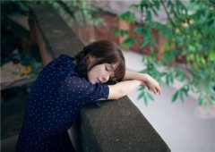 靠谁都不如靠自己的句子发朋友圈