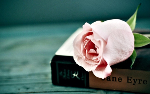 晚安努力的励志句子发朋友圈 晚安努力的励志句子发朋友圈