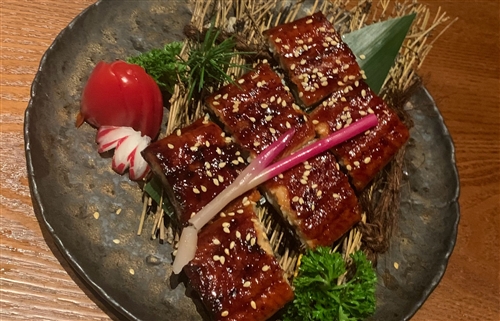 带小朋友吃宵夜晒朋友圈句子(精选31句)