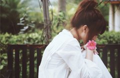 这辈子谁都不欠,唯独欠父母的太多句子(精选46句)